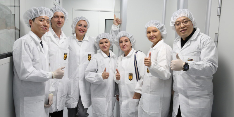 Врачи побывали на экскурсиях на заводы